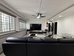 Blk 752 Jurong West Street 74 (Jurong West), HDB Executive #563085151